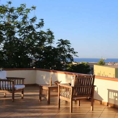 B&B Villa Sul Golfo Куарту-Сант'Елена Екстер'єр фото