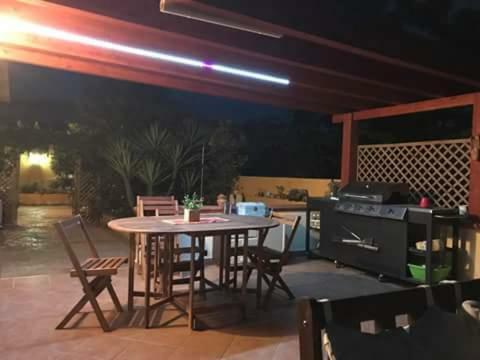 B&B Villa Sul Golfo Куарту-Сант'Елена Екстер'єр фото