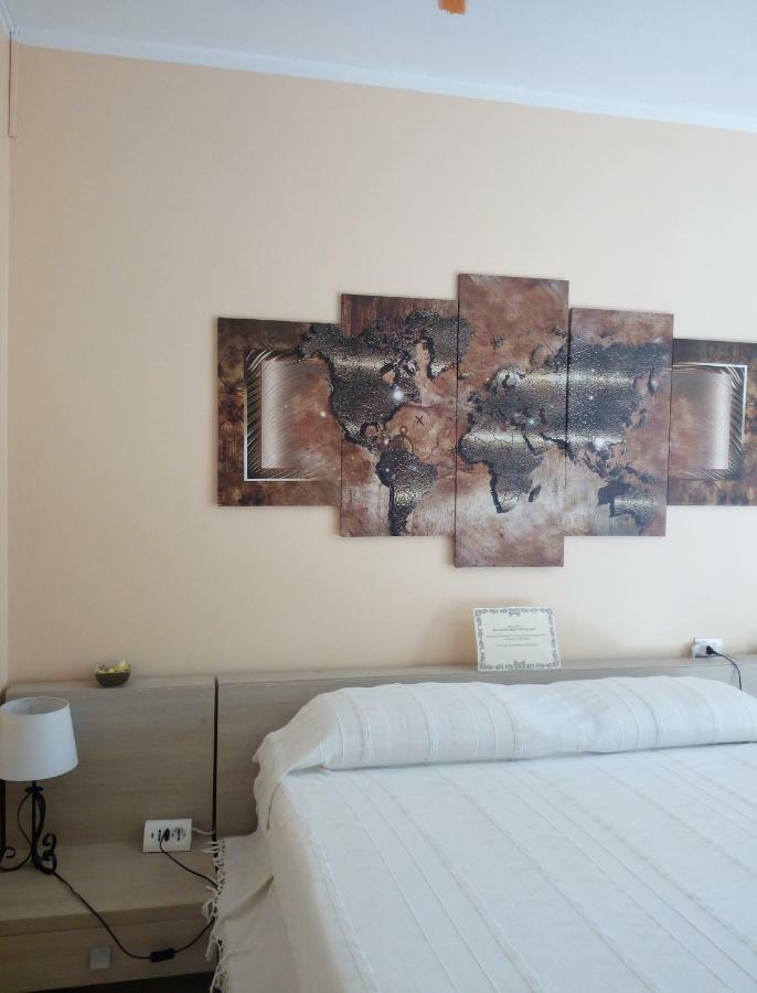 B&B Villa Sul Golfo Куарту-Сант'Елена Екстер'єр фото